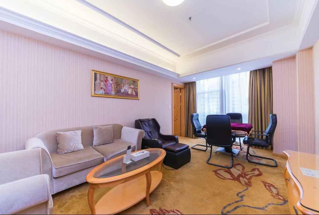 Vienna Hotel Shenzhen Baoneng City Plaza Екстериор снимка